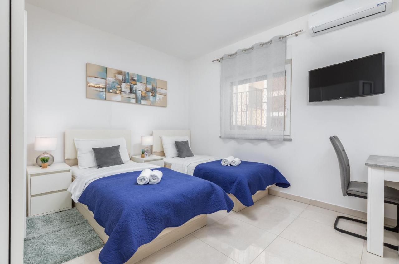 Marine Lux Apartments Πούλα Εξωτερικό φωτογραφία