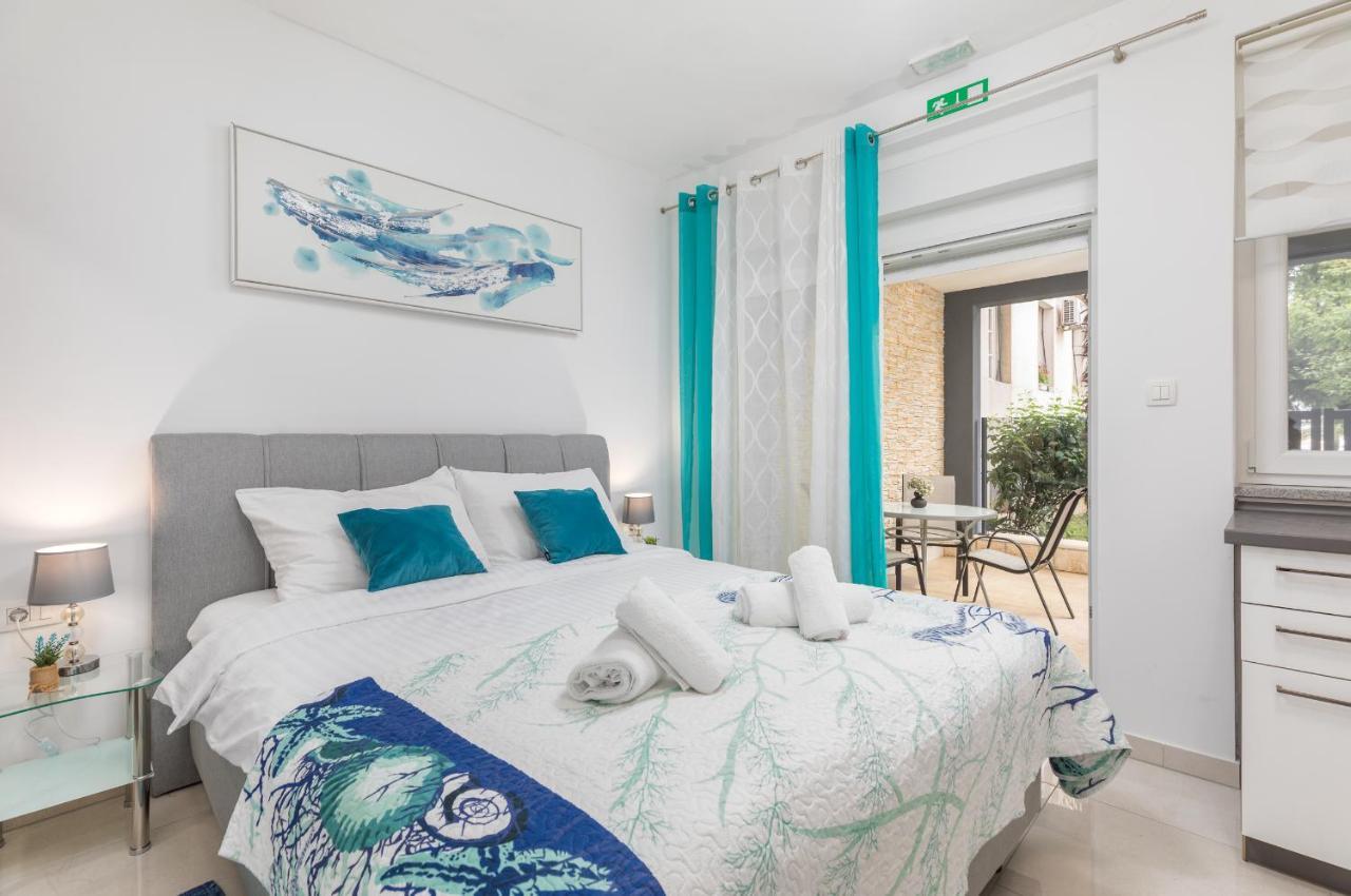 Marine Lux Apartments Πούλα Εξωτερικό φωτογραφία